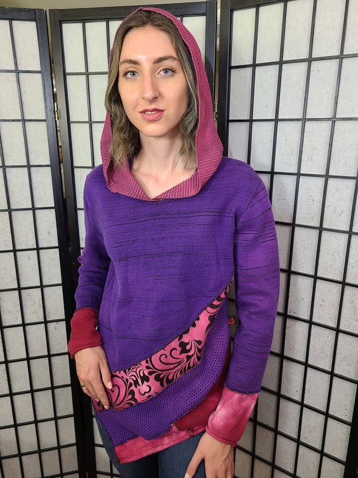 Bejewled Hooded Pullover for wholesale by IWANCIW functional funware