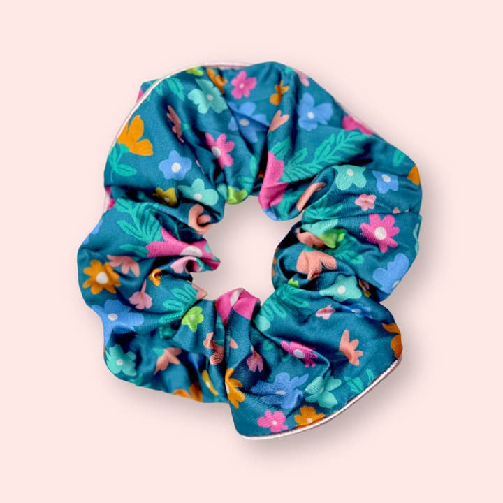 Cleary Lane - Wholesale Scrunchie - Women's - Floral Hair Scrunchies16