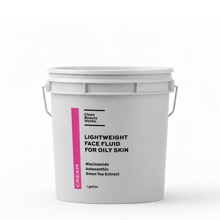 Clean Beauty Works. - Wholesale Facial Moisturizer - Lightweight Face Fluid for Oily Skin, Niacinamide & Hemp Seed Oil2