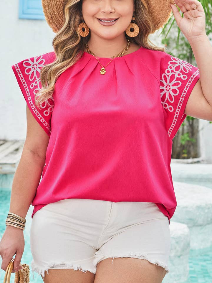 Aardbeiroze Bloemen Geborduurde Vlindermouw Geplooide O-Hals Plus Size Blouse voor wholesale door Lovesoft