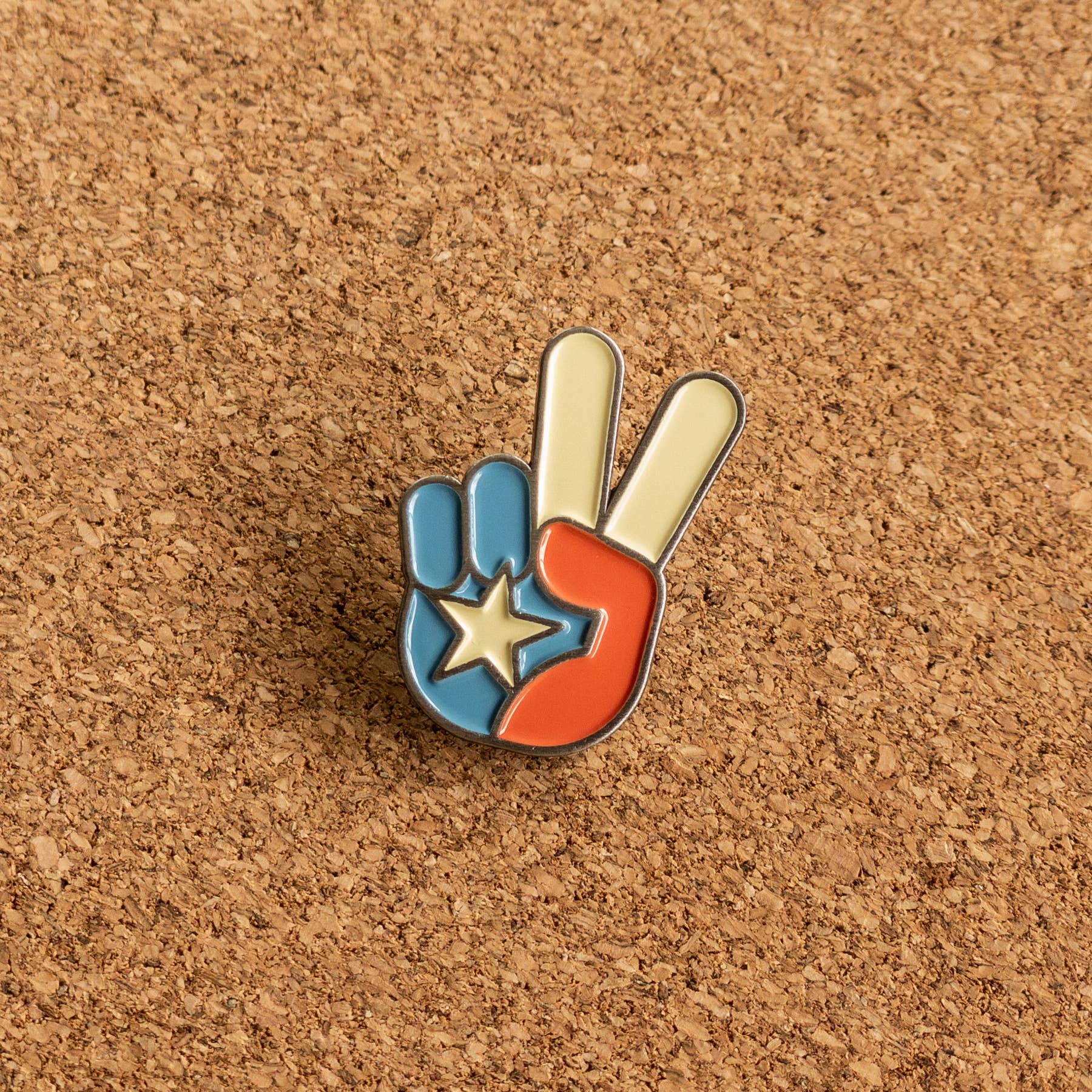 ROBNKO - Wholesale Lapel Pin/Button - Texas Peace Pin - Vintage1