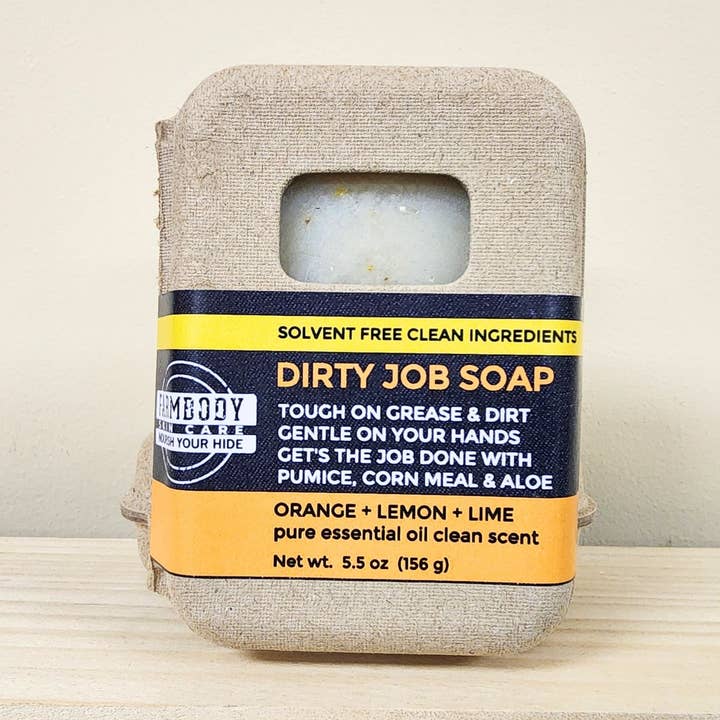 Savon Travail Salissant avec Pierre Ponce, Farine de Maïs et Aloe pour la vente par Farmbody Skin Care