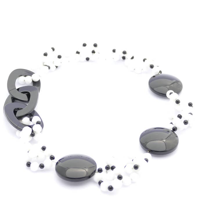 Pedrita Kettle Black & White for wholesale by Cátia Levy Designer