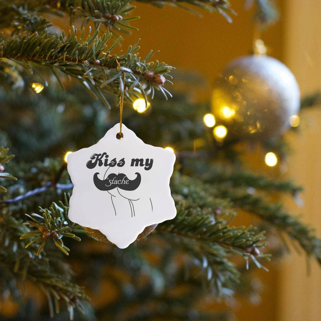3dRose - Vente Objets de décoration - 3dRose, Drôle Embrasse ma moustache humour - Moustache noire et blanche jeu de mots amusant calembour blague coquine, Ornement13