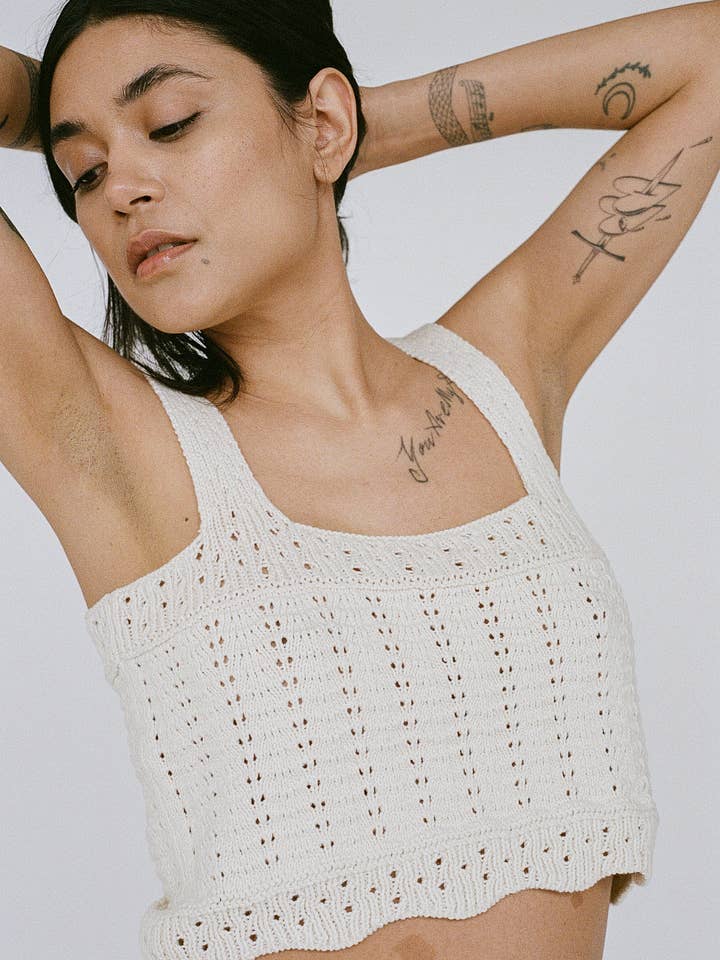 Débardeur en tricot au crochet, écru/Lyric pour la vente par LAUDE the Label