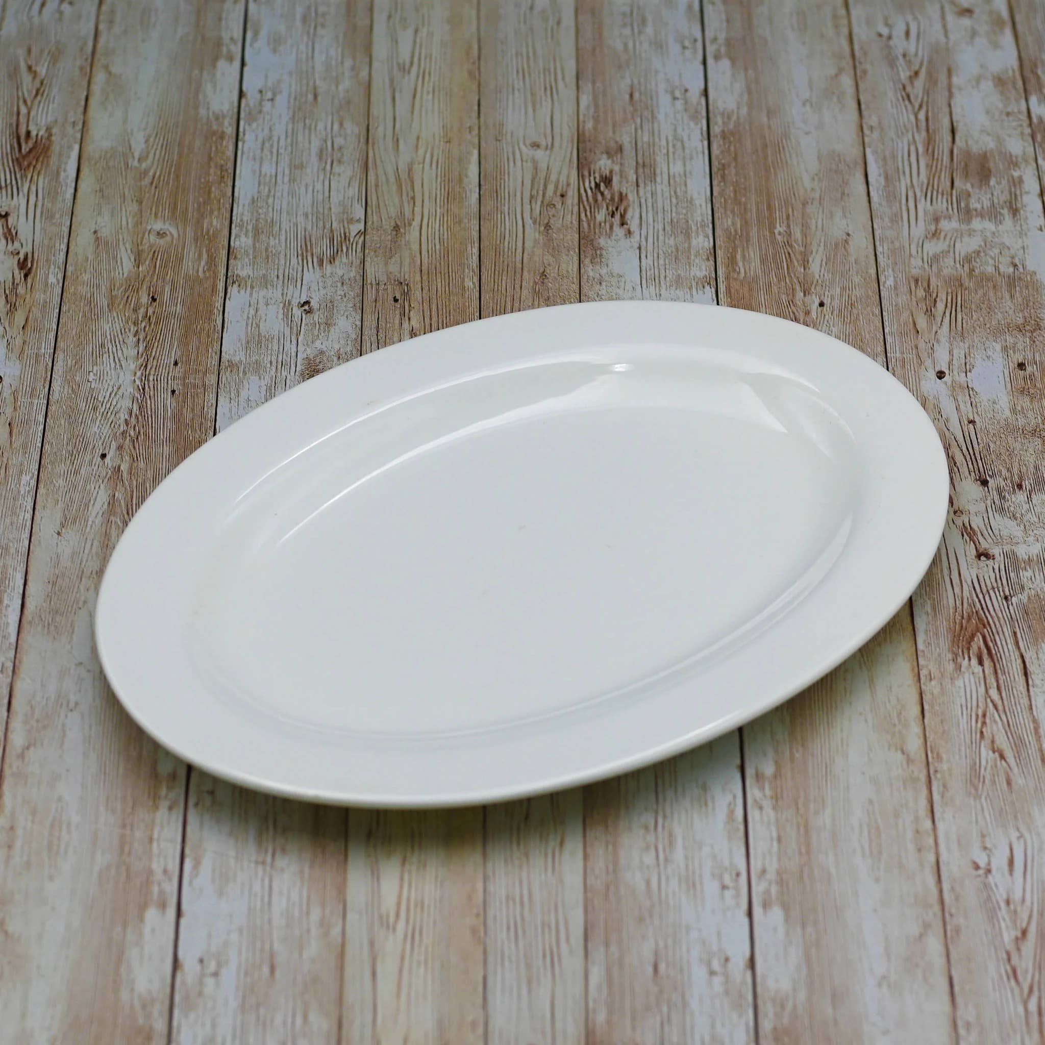 16' Wilmax Oval Platter for wholesale by WILMAX USA