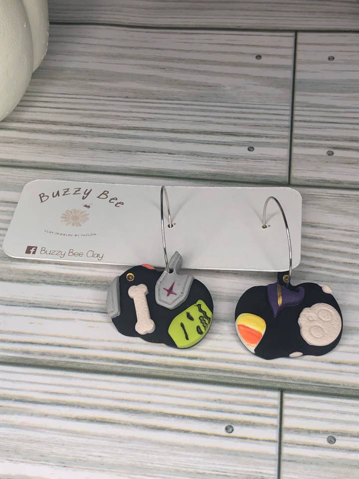 Halloween mønster græskar hoops dingle øreringe for engroshandel hos Buzzy bee clay