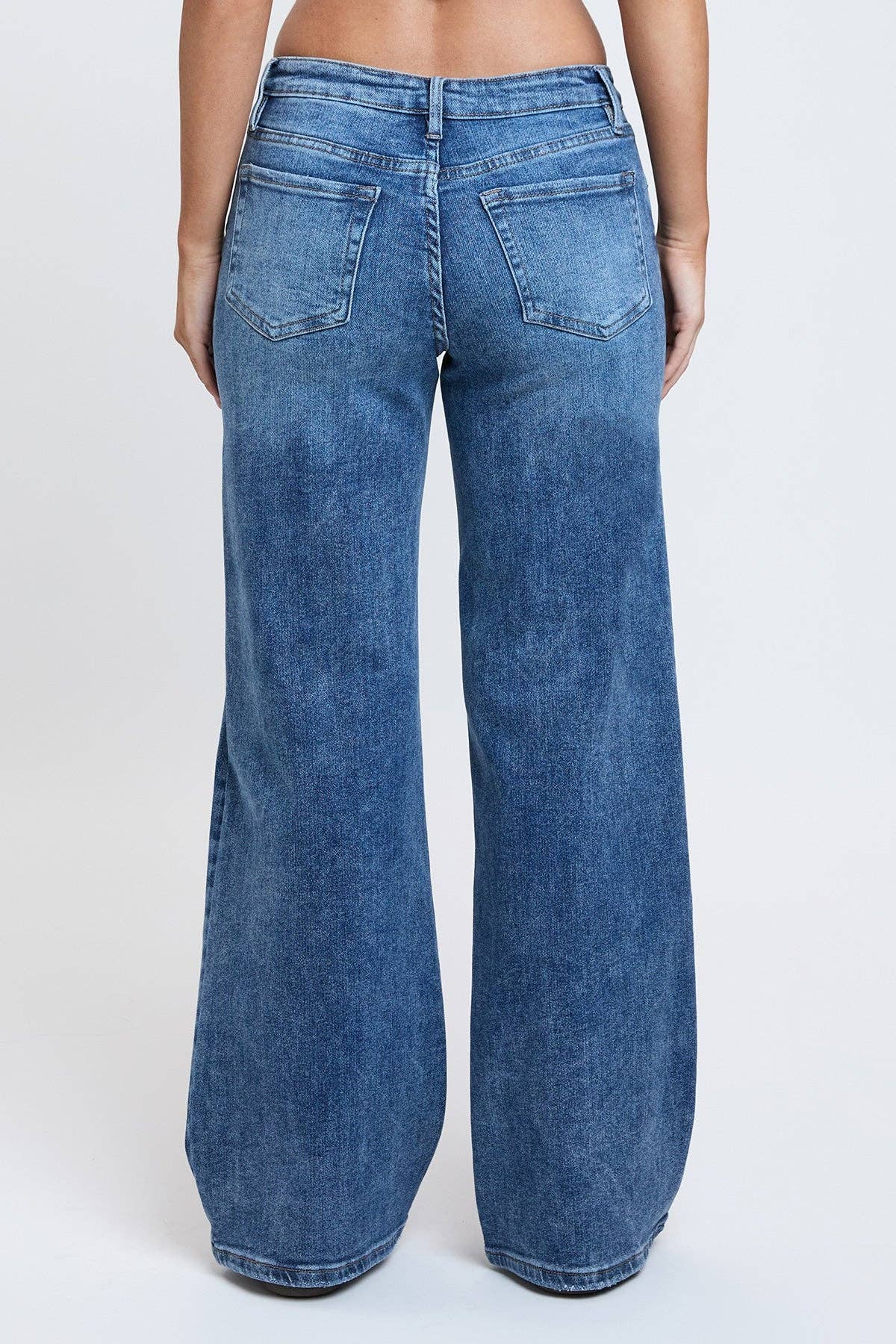 YMI - Wholesale Jeans - Dames - Luxe Bella Wijde Pijpen Jeans-P441603
