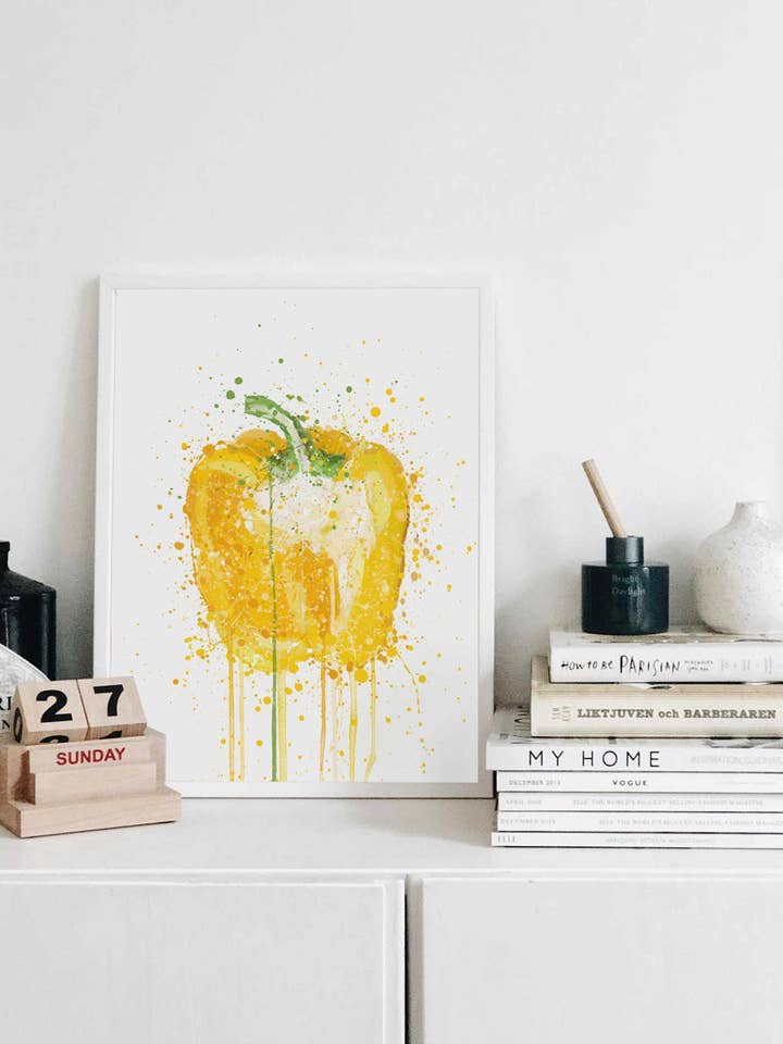 Impression murale de légumes au poivre jaune pour la vente par We Love Prints