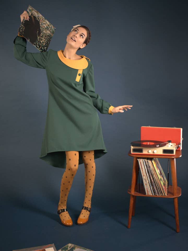 GRØN KJOLE for engroshandel hos MissSOTOKA