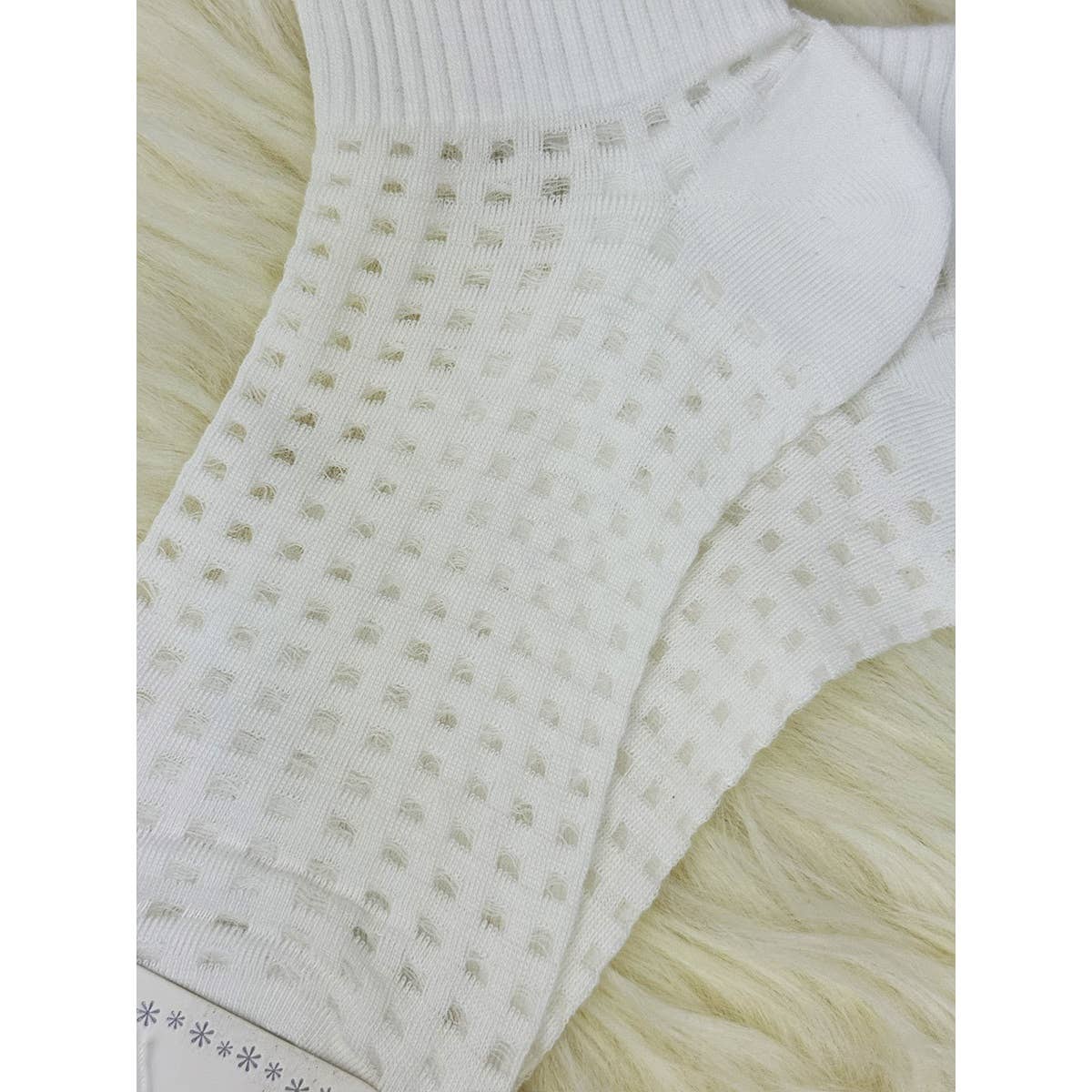 MIX COLOR Summer Waffle Shaped Socks for wholesale on Faire2