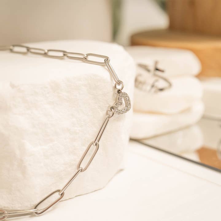 WJW - Wholesale Charm/Dangle Bracelet - 18K Gold PVD Stainless Steel "Heart" Paperclip Bracelet4