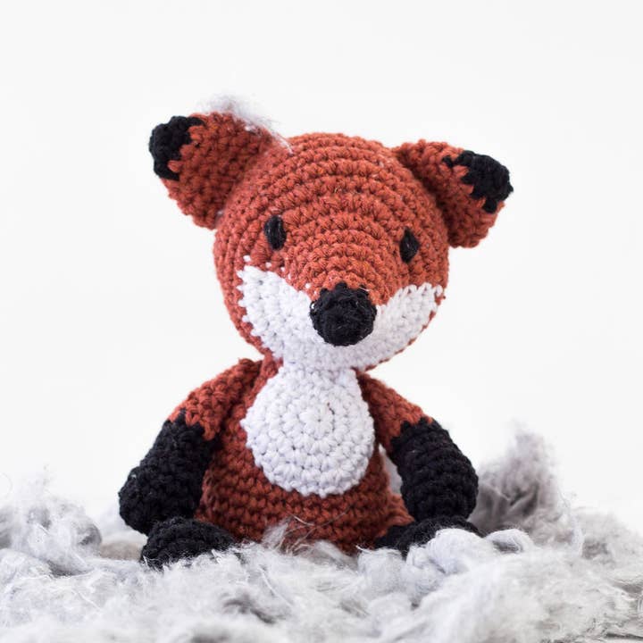 Hoooked Yarns - Wholesale Knitting/Crochet Supplies - DIY Crochet Kit Fox Fergie