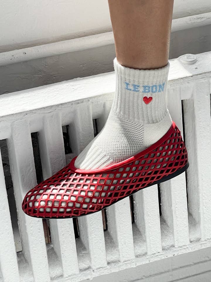 Le Bon Shoppe - Wholesale Socks - Women's - Embroidered Crew Socks (wholesale)8