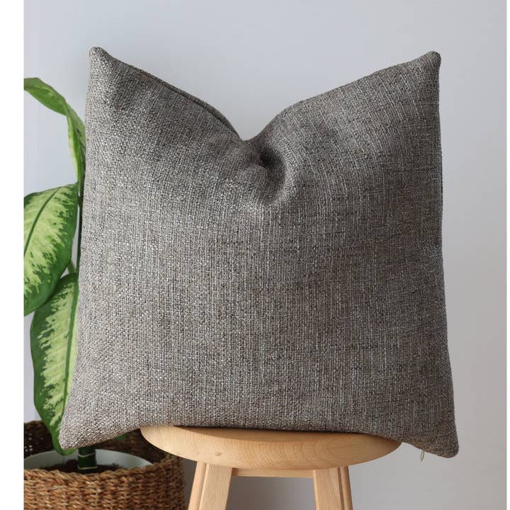 Sierkussenhoes van grijs geweven linnen, getextureerde stoffen voor wholesale door Honas Home