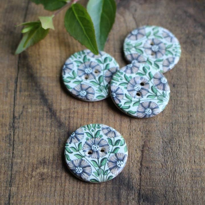 NNK Press - Wholesale Sewing Button/Snap - Vintage Florals Ceramic Buttons (Set of 10)2