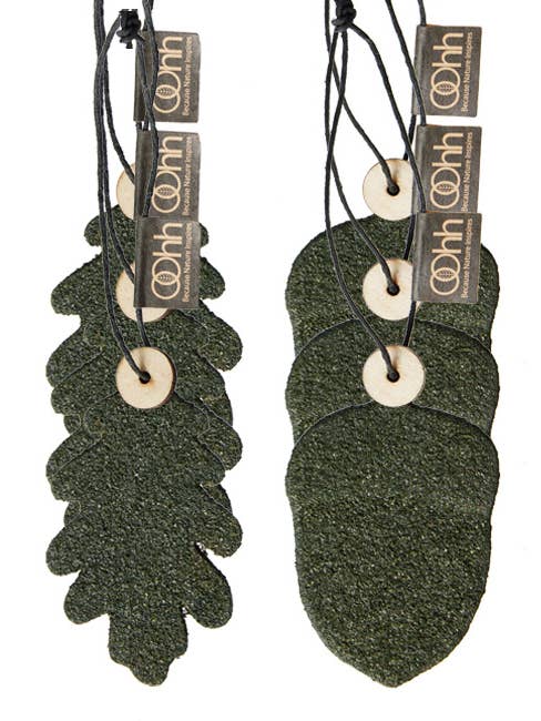S/6 WOODz ornaments: 3 acorn + 3 oak leaves, Burnt Olive for wholesale by Lübech Living