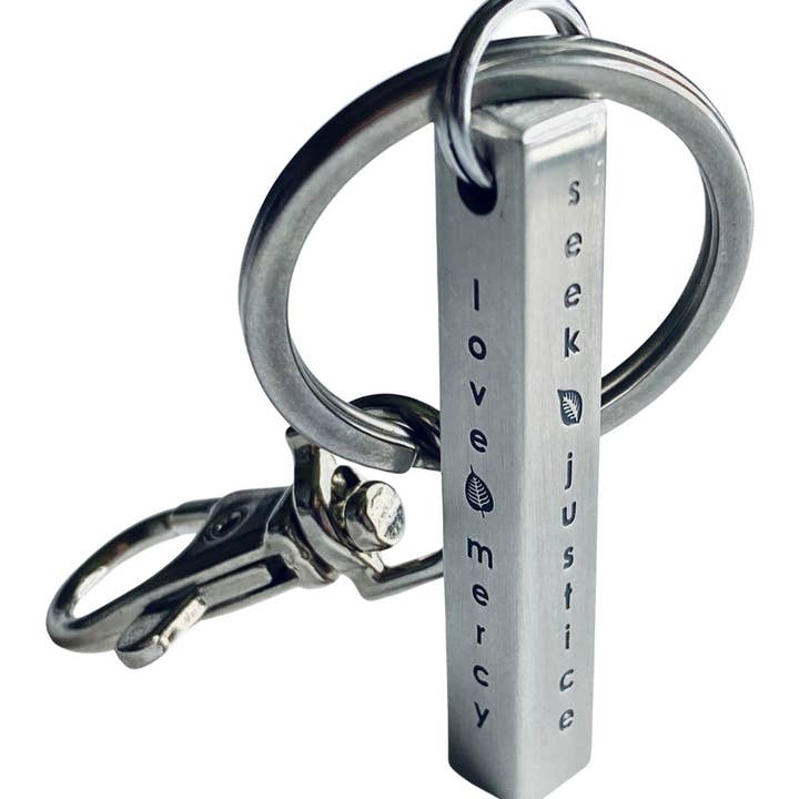 Seek Justice Keyring for wholesale by Made for Freedom