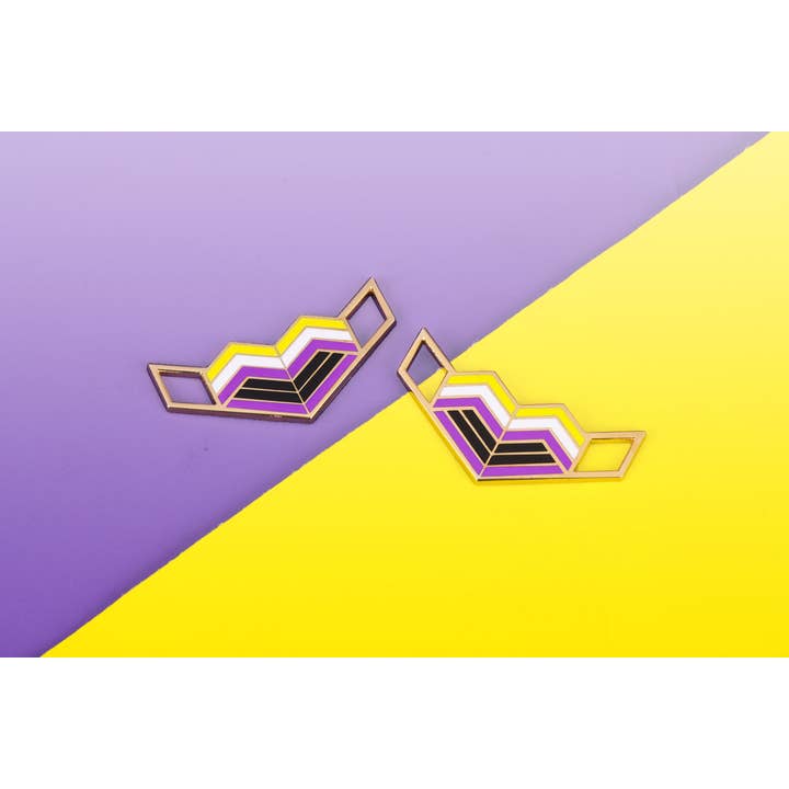 Serrures à lacets non binaires avec drapeau de la fierté pour la vente par Proud Zebra