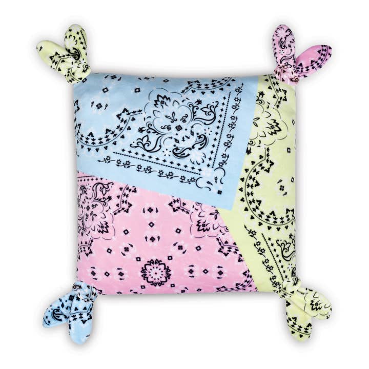 Peluche Bandana Patchwork pour la vente par Iscream