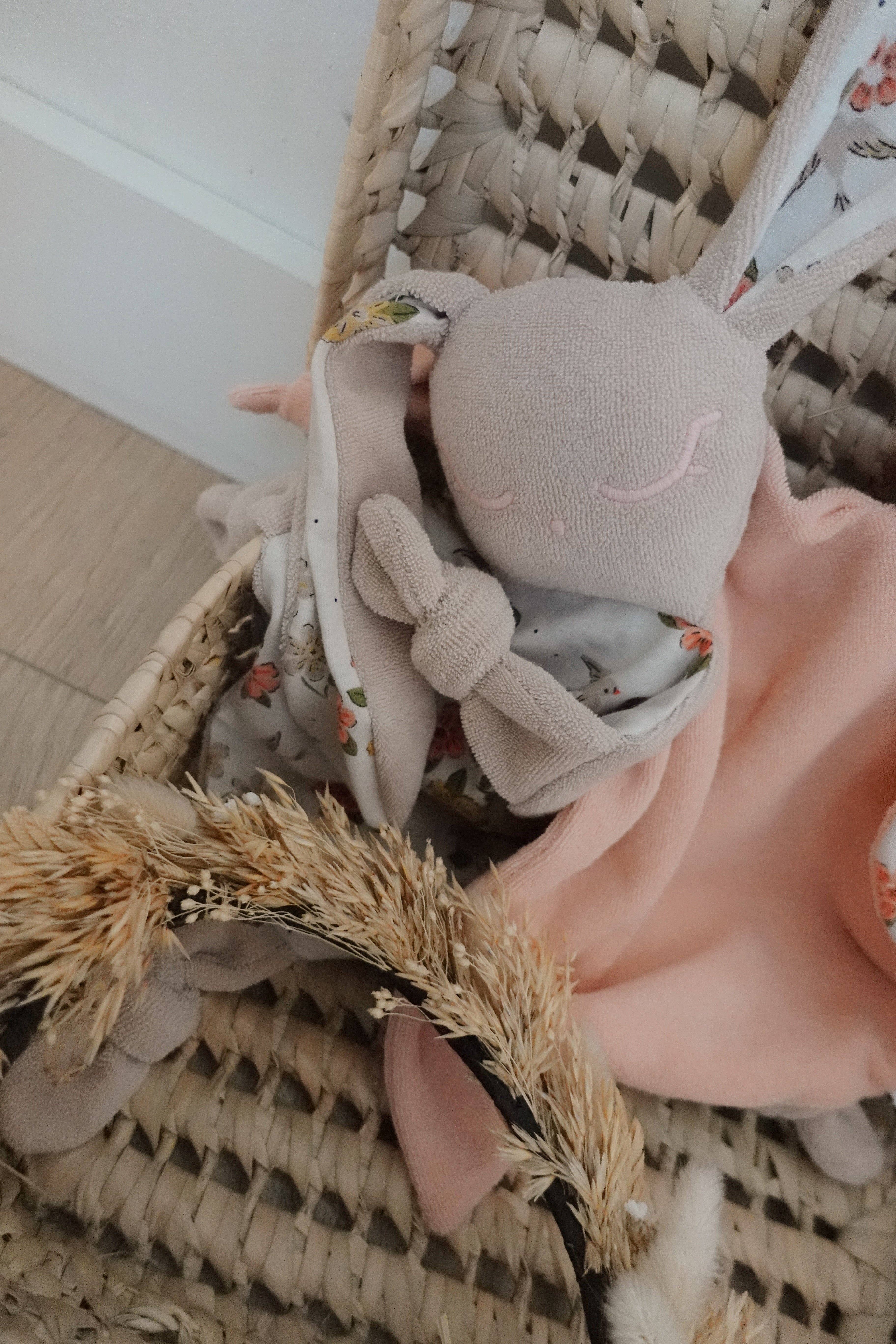 Louis & Jules Stambouli Conseil – Engroshandel Hyggetæppe - Baby – Doudou svamp chouchou – babyfugle19