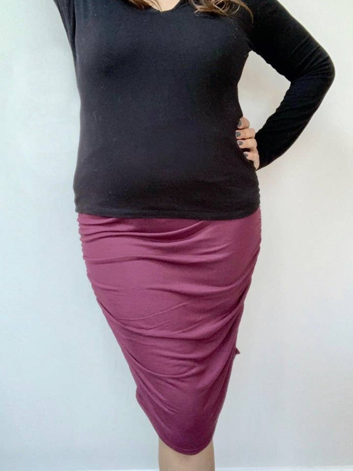 Amawrap - Wholesale Skirt - Women's - Ruched Maternity Skirt - Black15