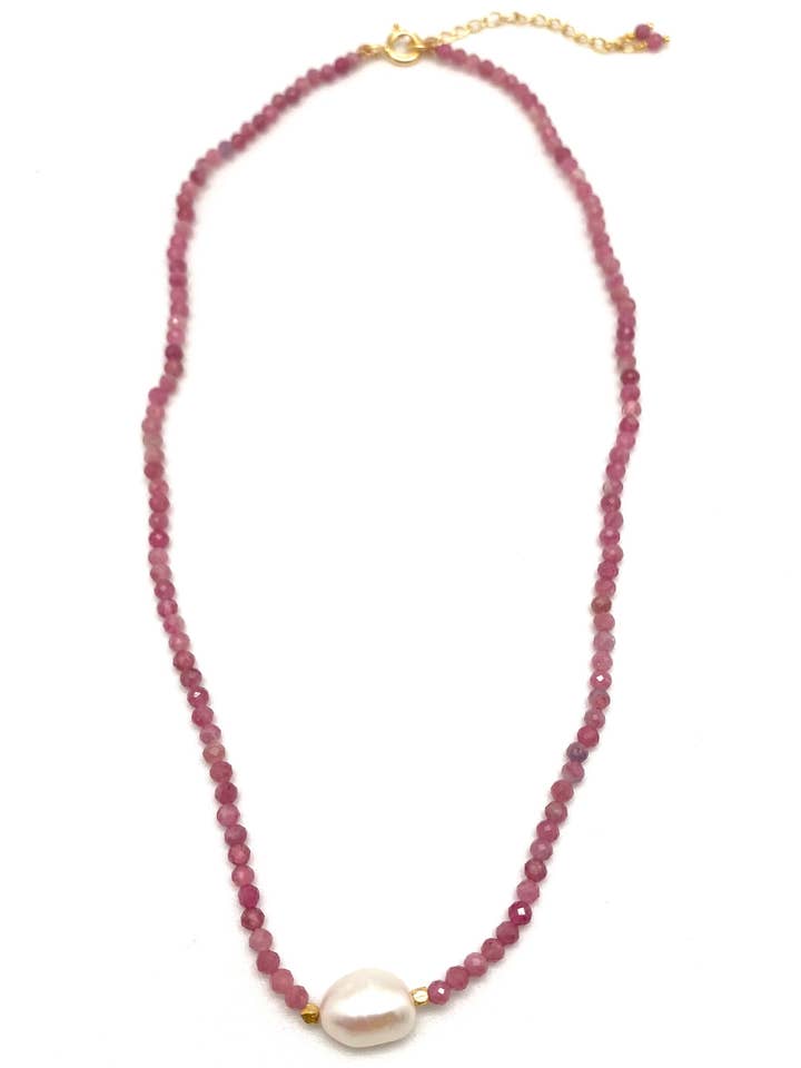 Collier Jenny - tourmaline rose pour la vente par In2 design
