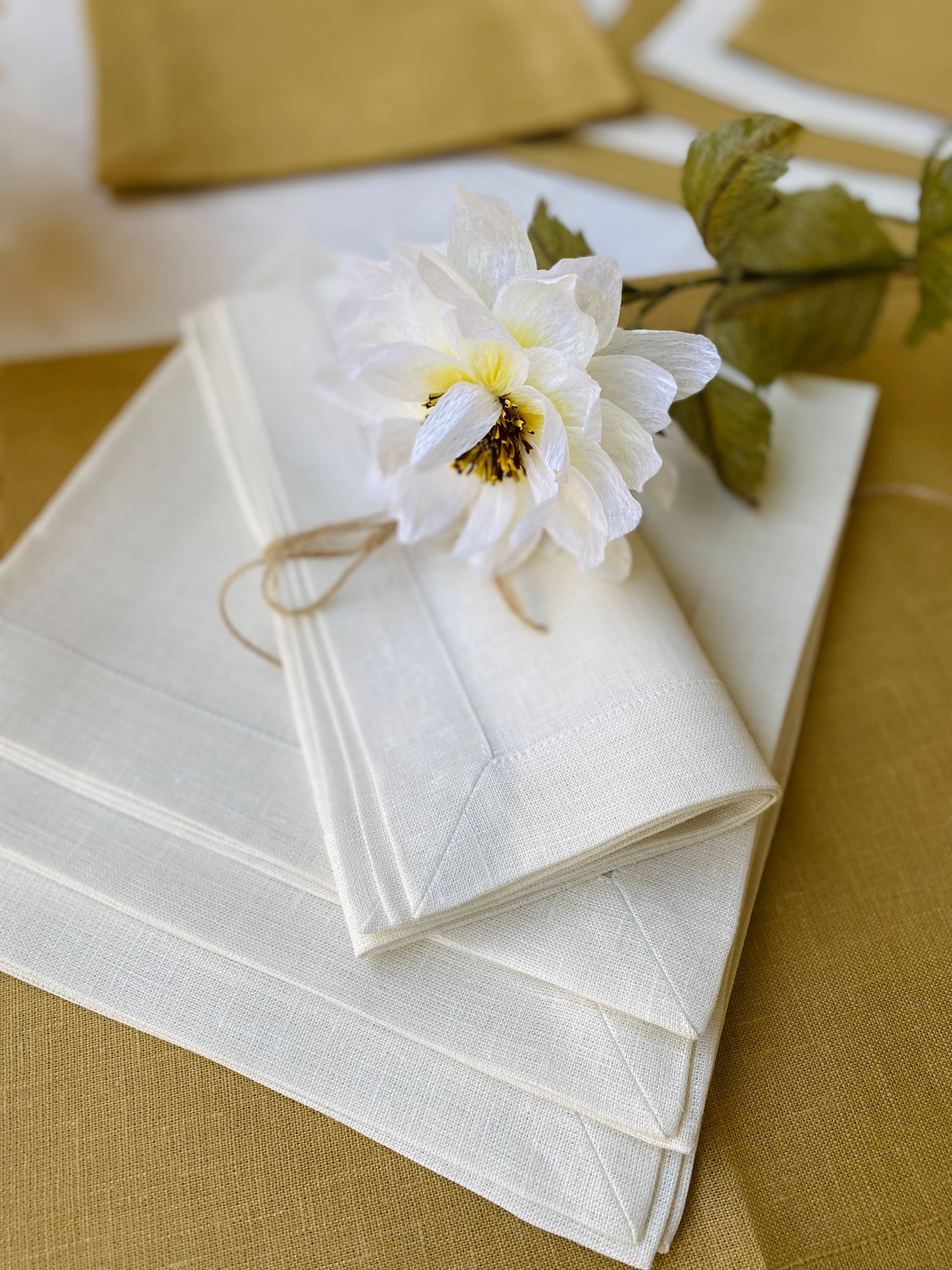 KEY LOOK1916 MILANO - Wholesale Dinner & Cloth Napkin - Linen napkins with frame0