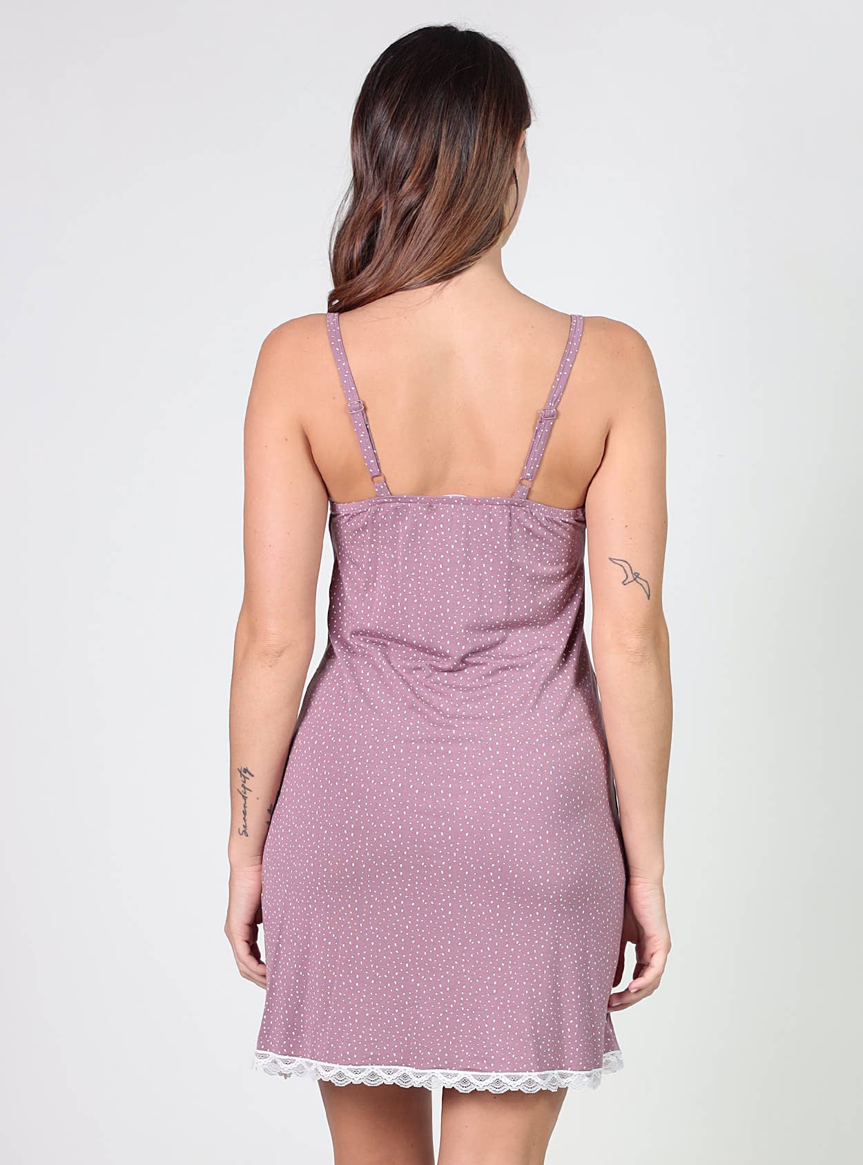 Ohma Barcelona – Großhandel Stillkleid – Schwangerschafts- & Stillmode – Stillnachthemd mit Tupfen und Spitze4