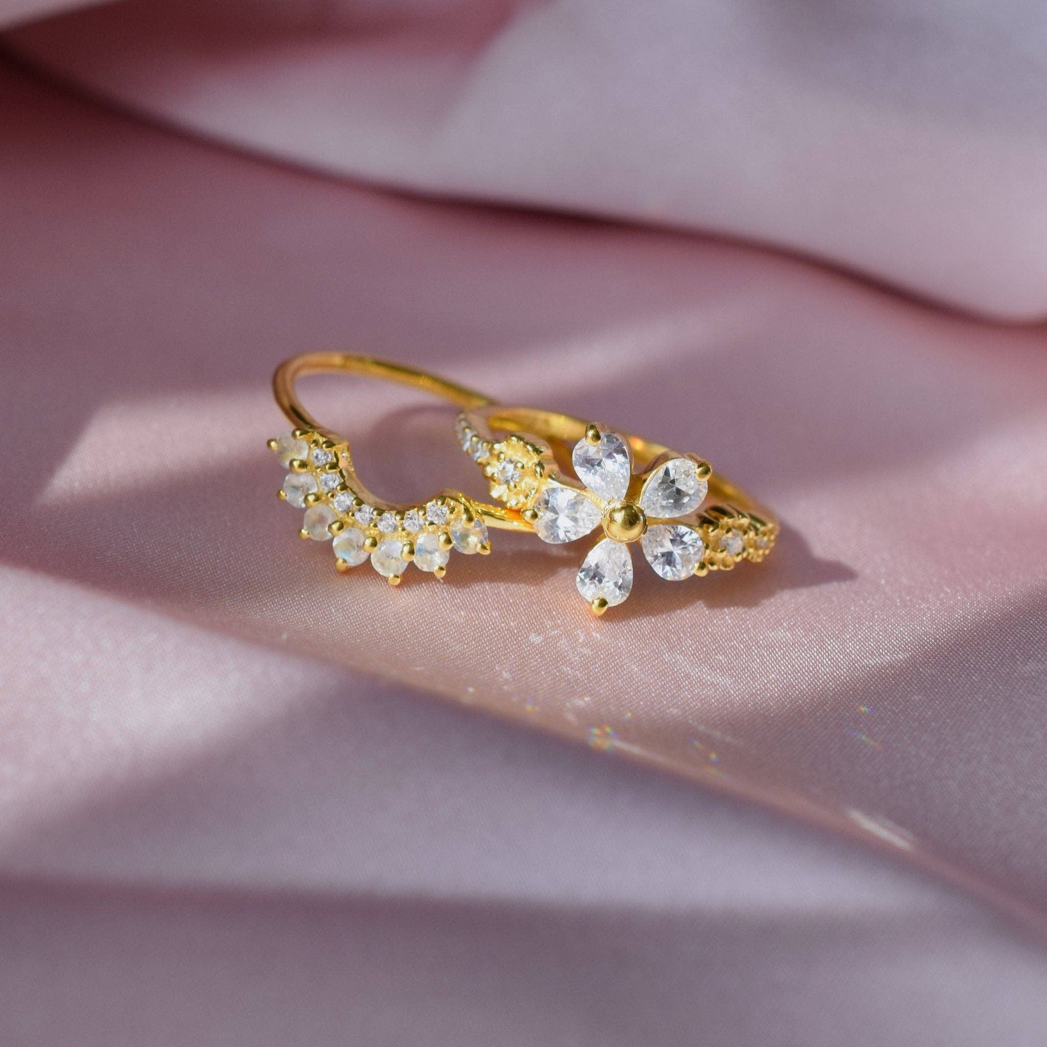 La Kaiser – wholesale Multi-stone ring – Moonstone and Diamond Rainbow Arc Ring4