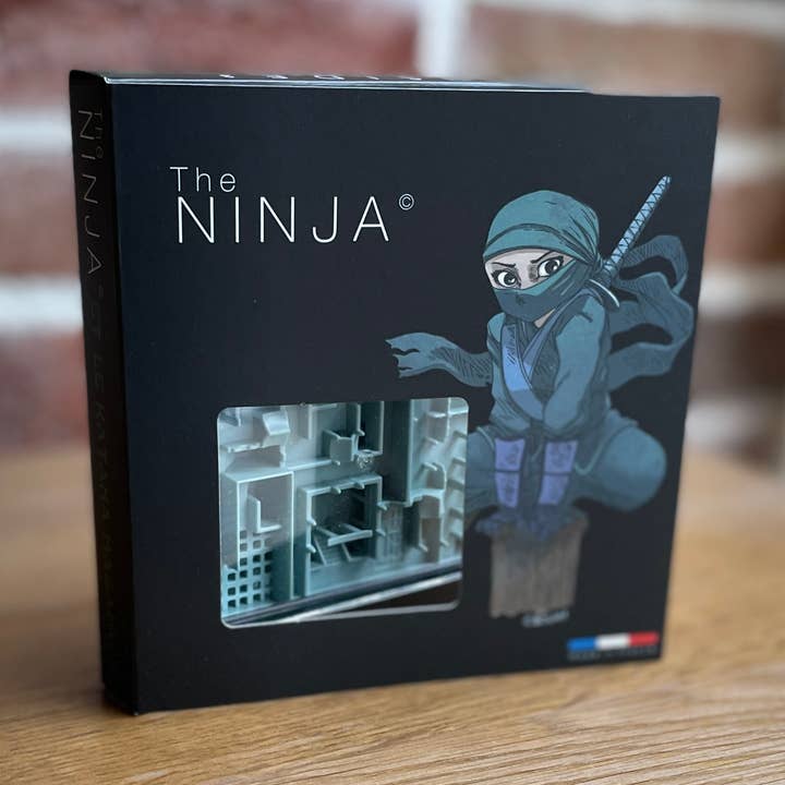 Inuti 3 Legend Ninja för wholesale av Doug Factory