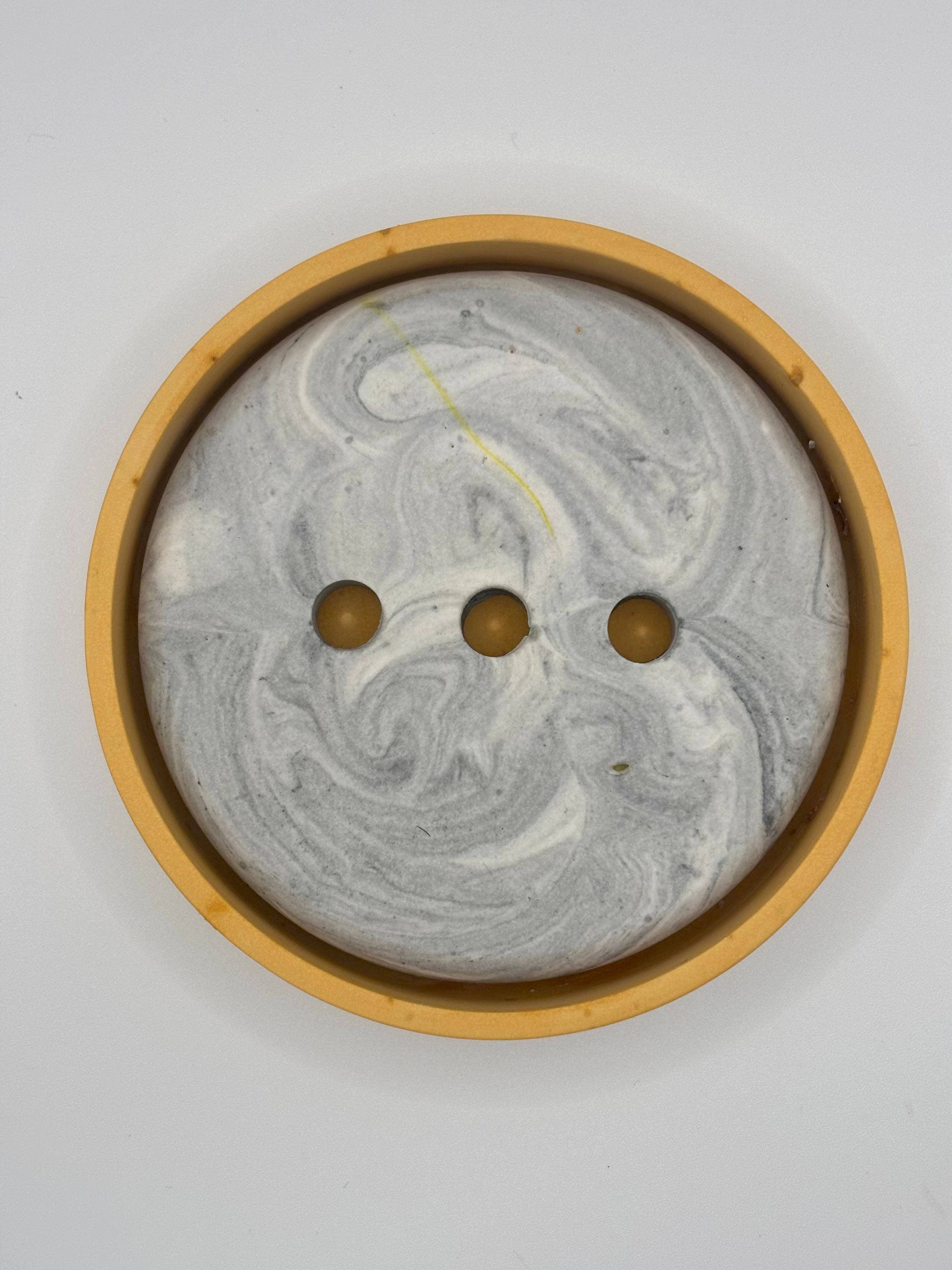 Amandyne Creations – wholesale Soap caddy – Mustard and marble effect Jesmonite round soap holder3
