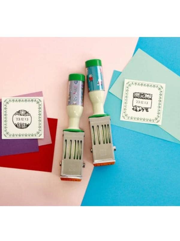 Timbro datario SANBY di Yumi Kitagishi con illustrazione di gatto per la vendita all'ingrosso da parte di 「FUNJI」In Japan