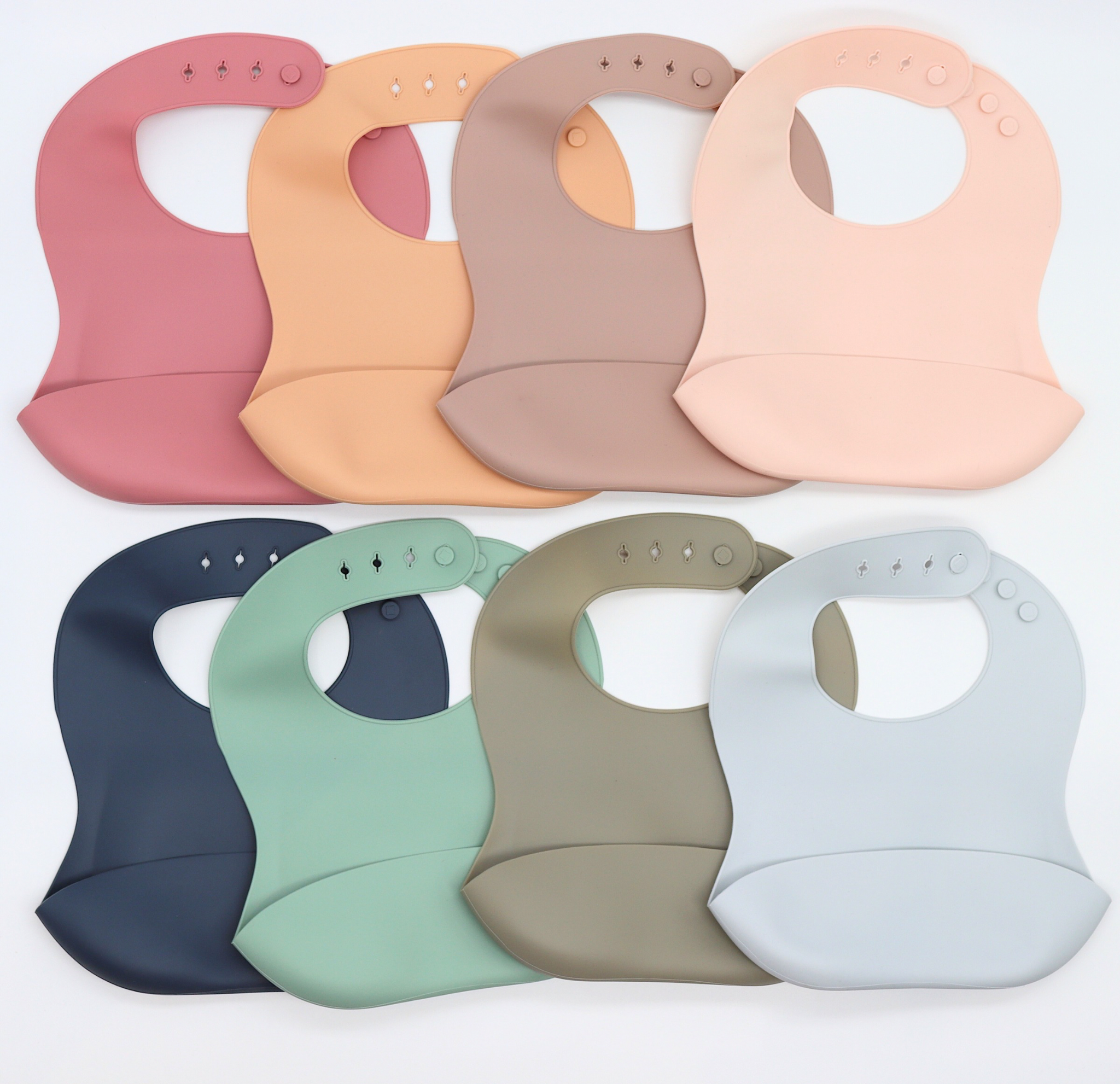 ChoO - Wholesale Bib - Baby - Silicone bib with Silky Glacier Blue Pocket1