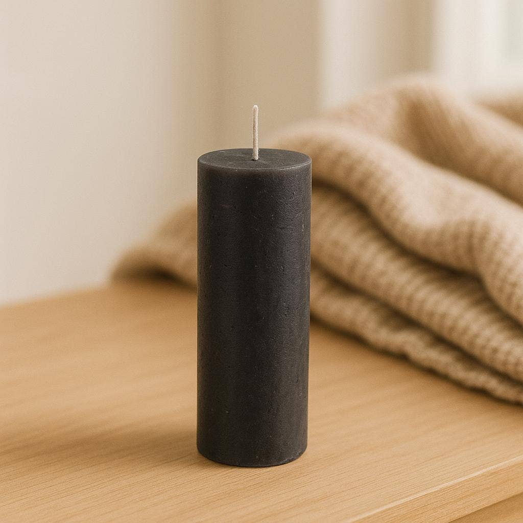 NHP International - Wholesale Pillar Candle - Black Cleybergh rustic candles 3,2x10cm1