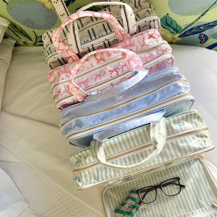 KENZKUSTOMZ - Wholesale Makeup/Cosmetic Bag - Clear Coat Toiletry Case14