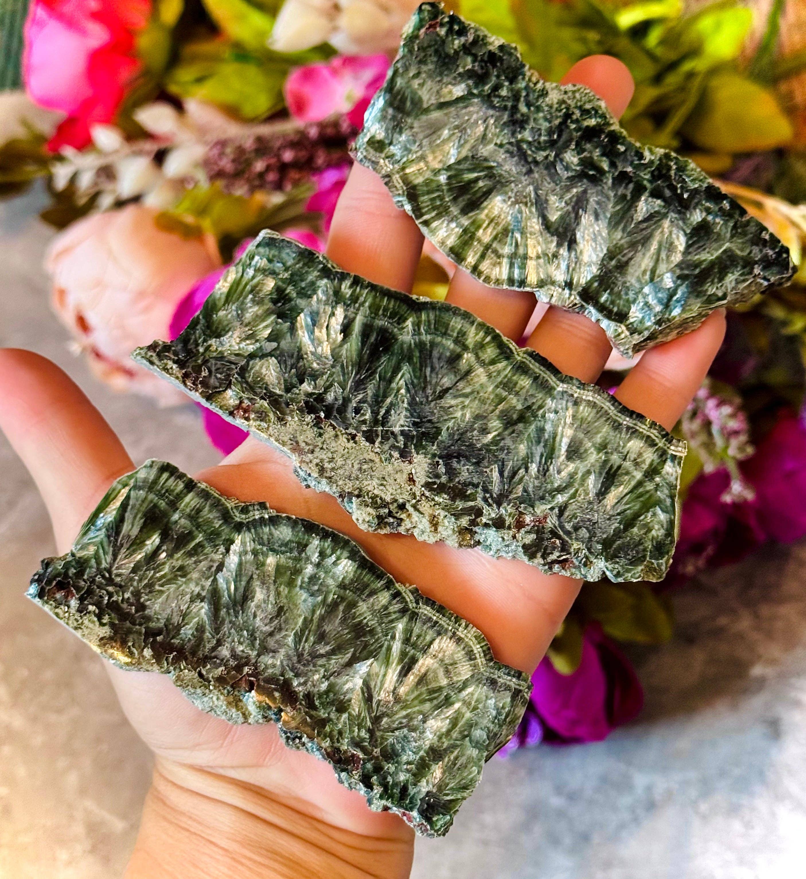 Mandala Gems - Vendita all'ingrosso Pietra/cristallo spirituale - Fette di Serafinite, Lastre di Serafinite1