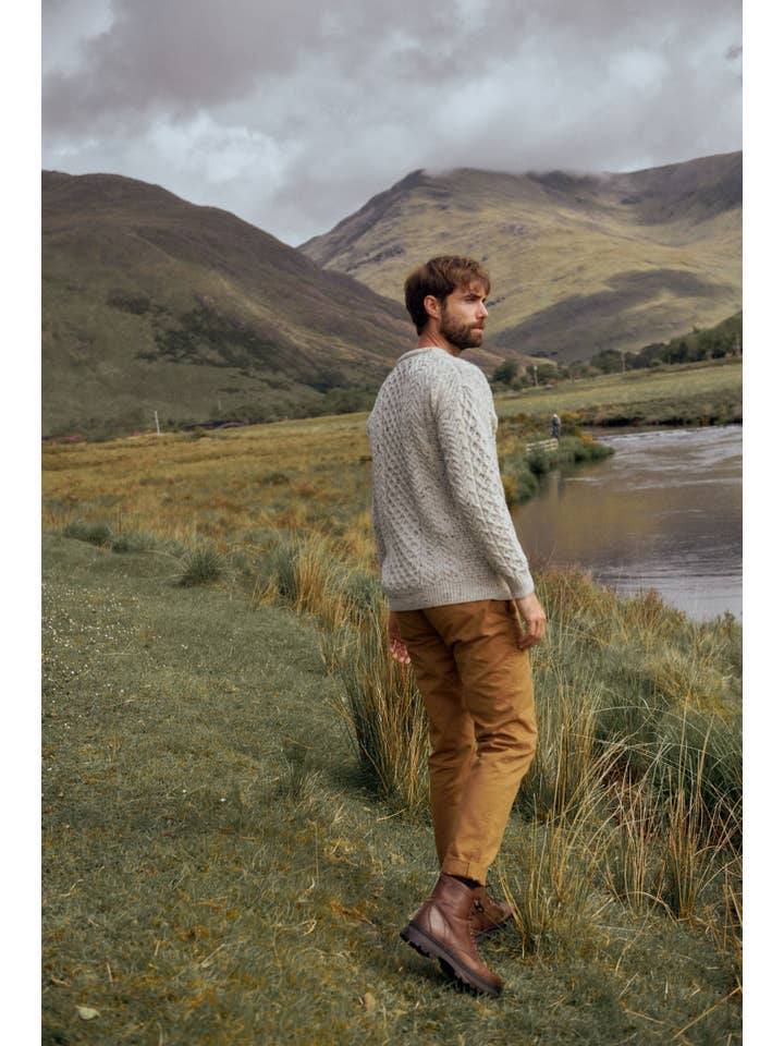 Aran Woollen Mills - Wholesale Knit Sweater - Men's - Inisheer Traditional Mens Aran Sweater - Flecked Cream5