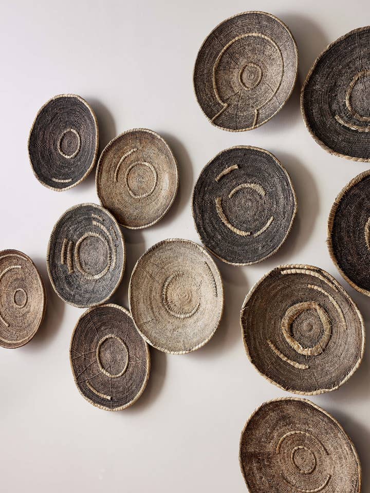 Cuencos antiguos de Makenge para venta al por mayor de kanju Interiors