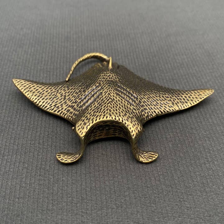 Mio Queena - Wholesale Decorative Tabletop Object - Brass Manta Ray Crafts Desktop Ornaments Decoration1