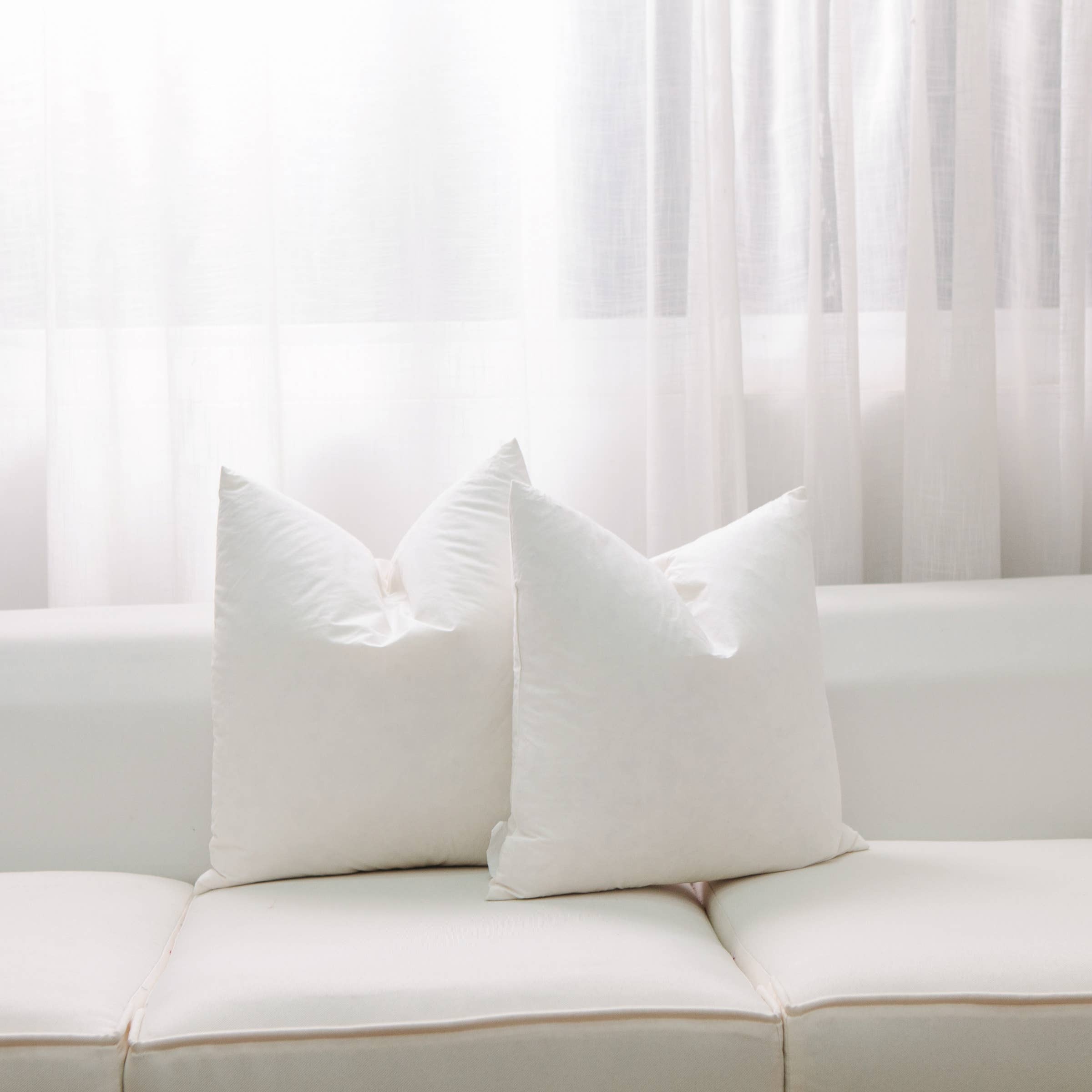 HUIRESOURCE - Wholesale Pillow Insert - 100% Feather Cushion–Plush, Natural Support-Made in Canada3