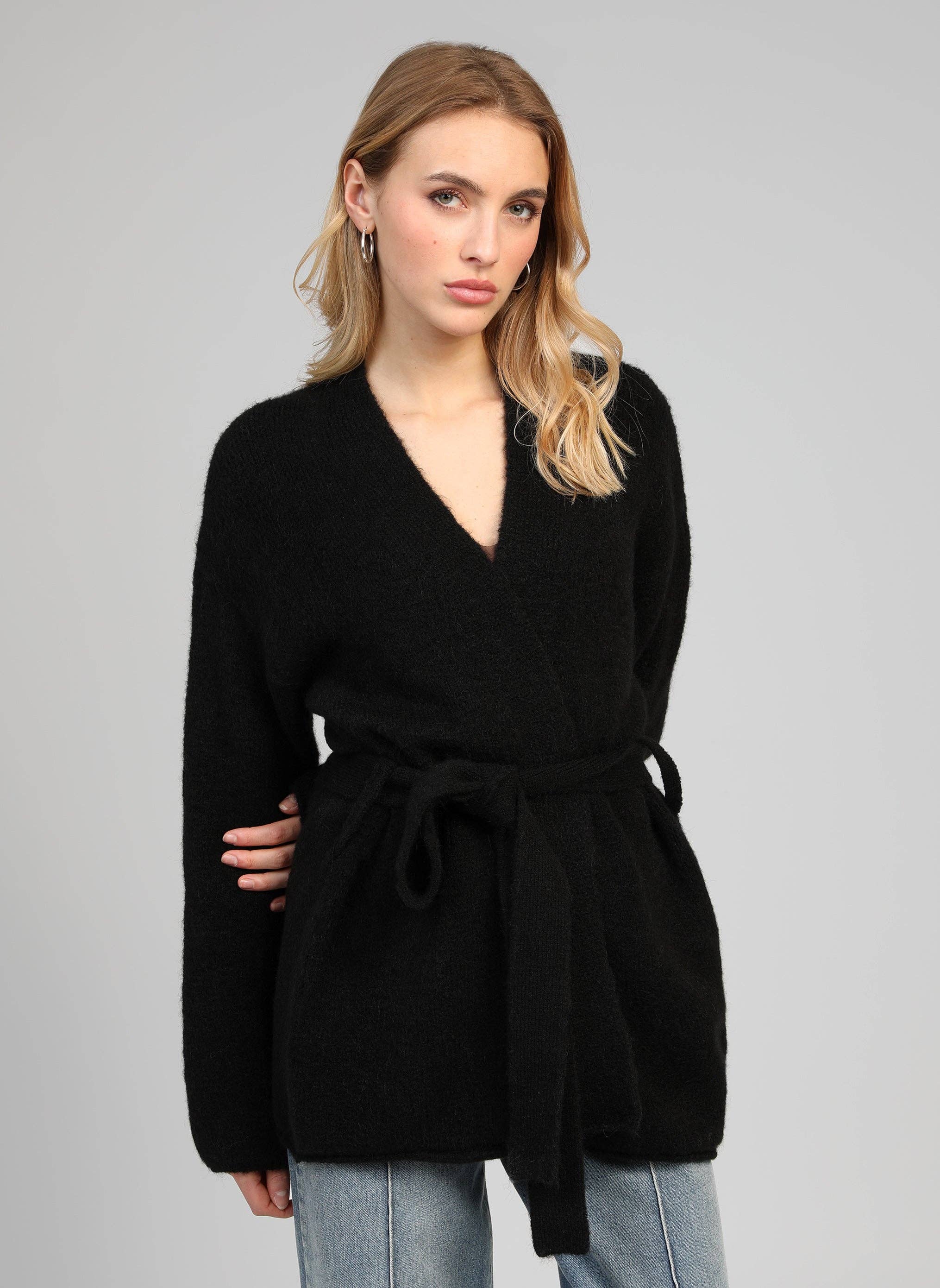 An'ge – Cardigan - Mulher por atacado – COLETE LOUNA preto1