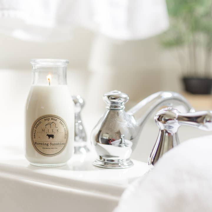 Milk Reclamation Barn - Wholesale Jar/Filled Candle - Milk Bottle Candle 13 oz