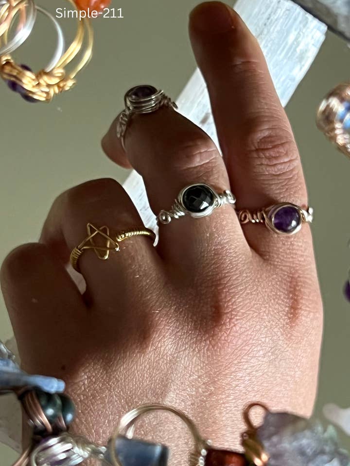 Minimalistische Ring - Draad- en Edelsteenjuwelen voor wholesale door Sunday's Jewels