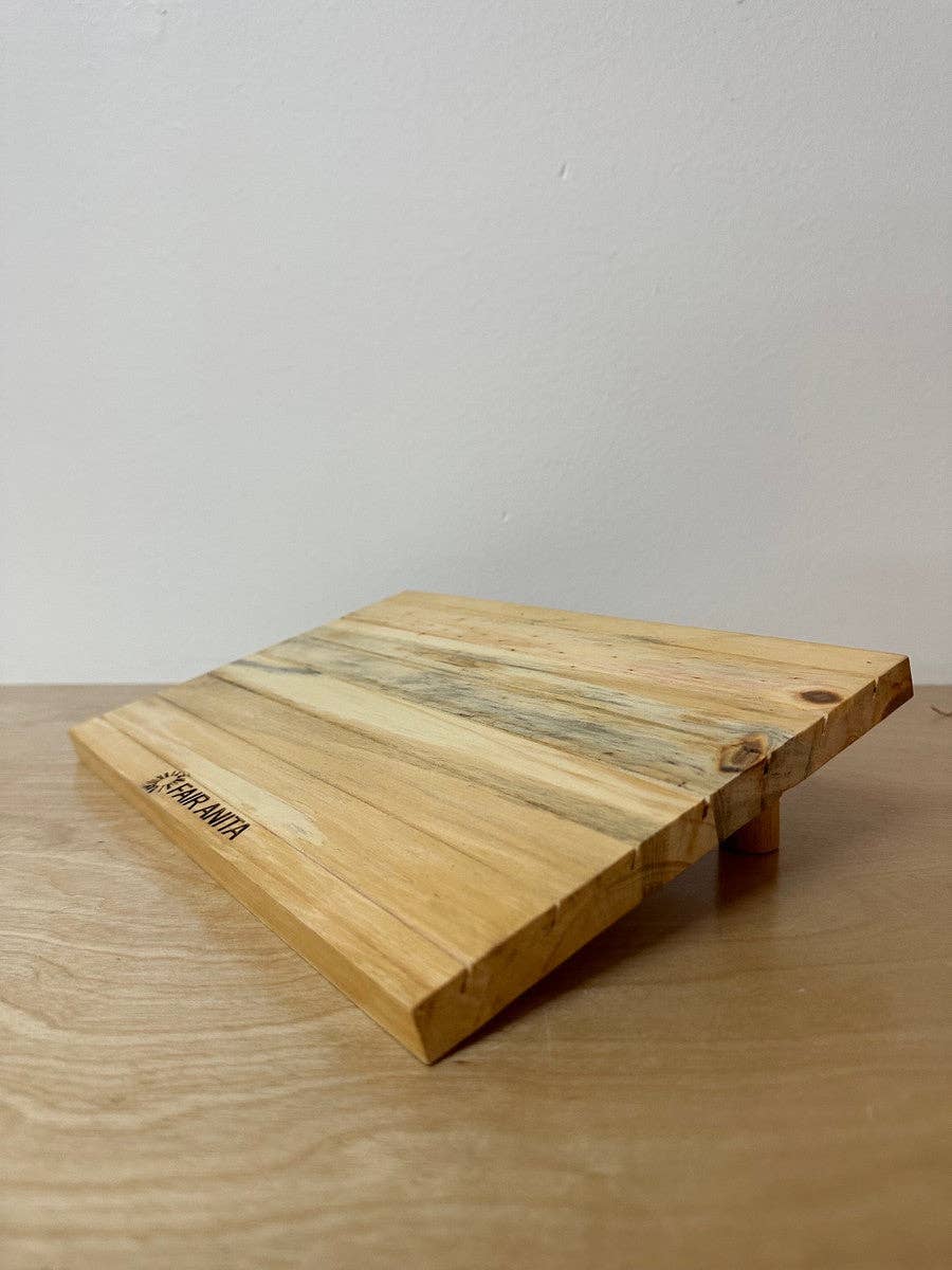 Fair Anita - Wholesale Display Shelf - Wooden Tier Slat Retailer Display4