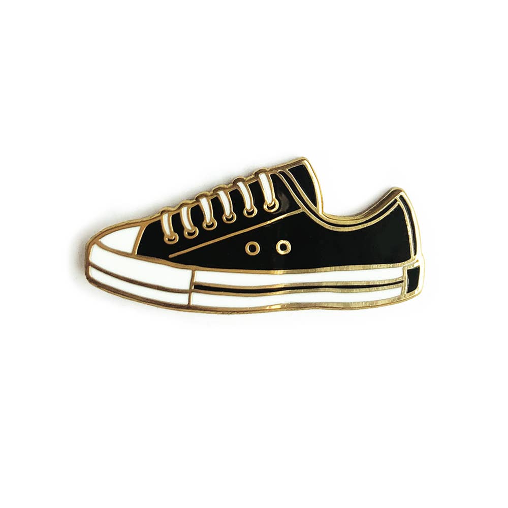 akrDesignStudio - Wholesale Lapel pin/button - Black Sneaker Fashion Enamel Pin