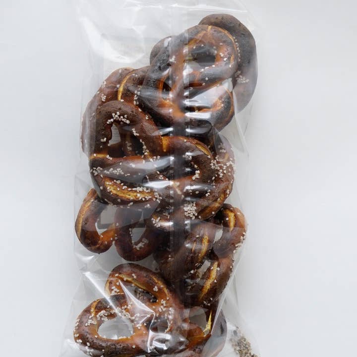 Uncle Henry's Pretzel Bakery - Wholesale Pretzels - Uncle Henry's Extra Dark Pretzels - 8 oz.