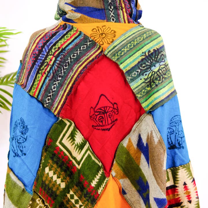 Karma Nepal Crafts - Wholesale Poncho - Unisex - Patchwork Wool Unisex Fall/Winter Ponchos3