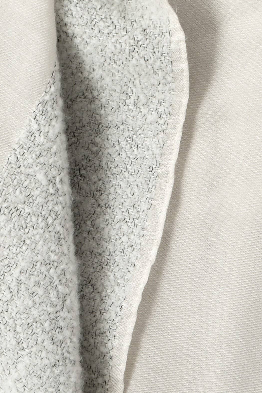 Abstract - Wholesale Scarf - Women's - Wool blend scarf with bouclé details1