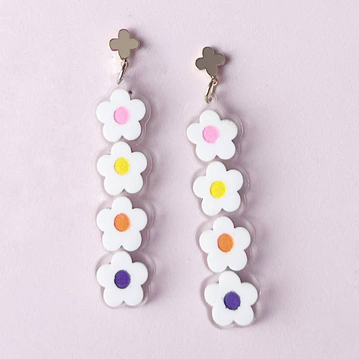 Boucles d'oreilles acrylique pour la vente par Colourful Courts Jewellery